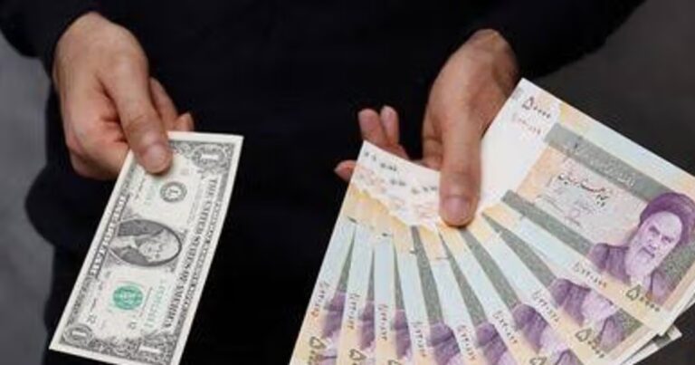 US Blames Sanctions for Devaluation of Iran’s Currency