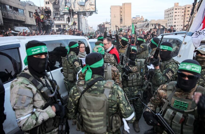 Hamas Fighters Stage Dramatic Comeback, Challenging and Humiliating Israel