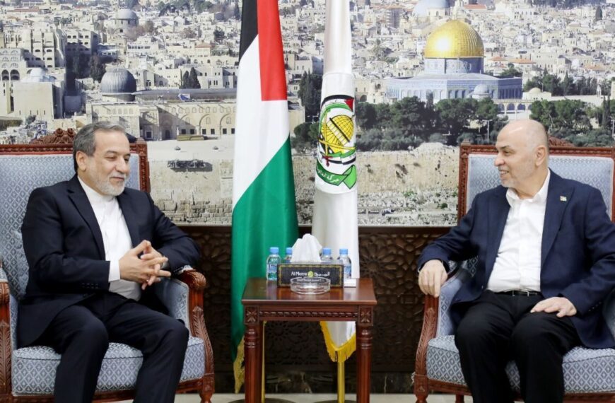 Hamas Leader Lauds Iran's Vital Support for Palestinian Cause