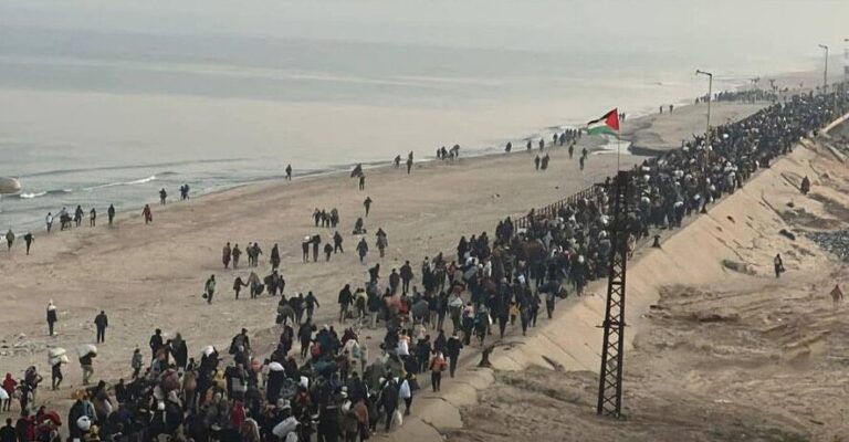 Heartwarming Video: Displaced Palestinians Make Triumphant Return to Devastated Northern Gaza