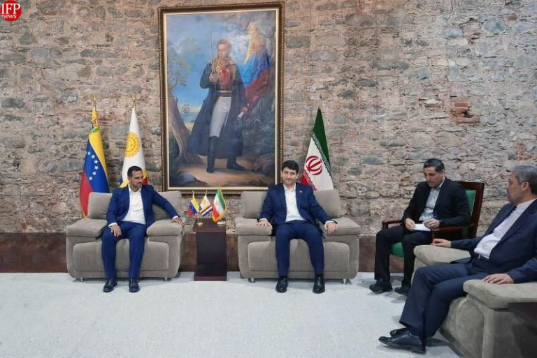 Iran Strengthens Ties: Key Agreements Signed During Communications Minister's Visit to Cuba and Venezuela