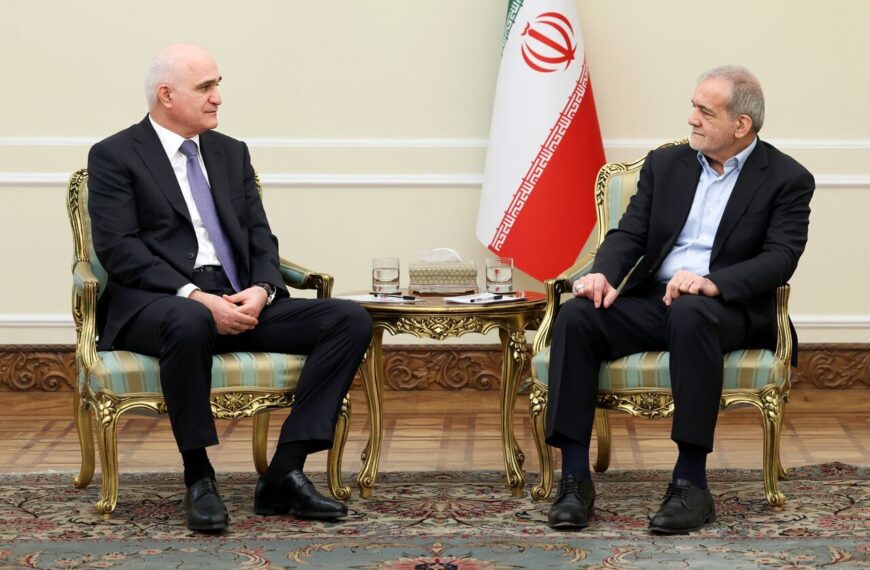 Iran and Azerbaijan Unite: A Call for Strengthening Bilateral Relations