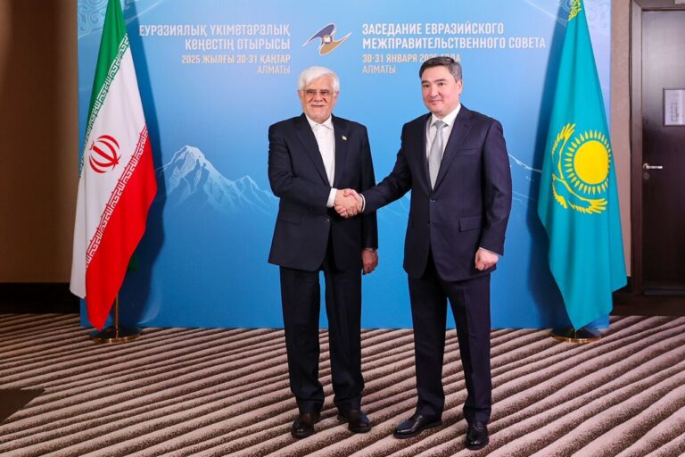 Iran's VP Urges Enhanced Trade Relations with Kazakhstan for Economic Growth