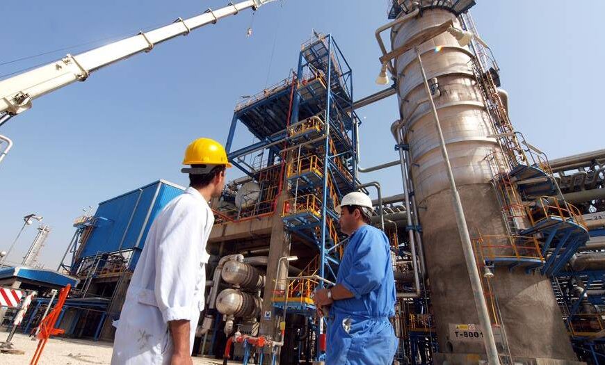 Massive Layoffs: Iranian Oil Workers Dismissed Amid Wage Protest Uprising