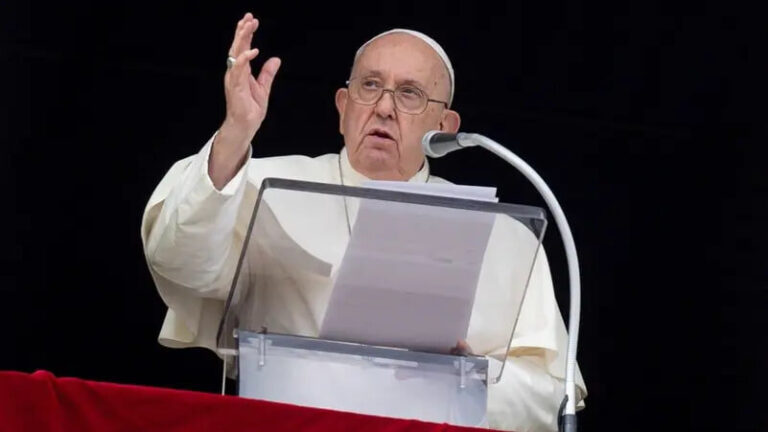 Pope Urges Immediate Respect for Gaza Ceasefire Amid Ongoing Conflict