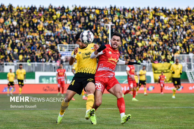 Sepahan Claims Iran Super Cup Glory with Victory Over Persepolis!