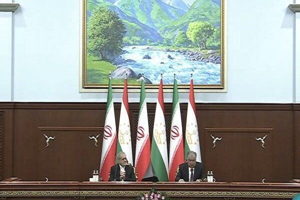 Tajik President Urges Stronger Cooperation with Iran for Enhanced Bilateral Relations