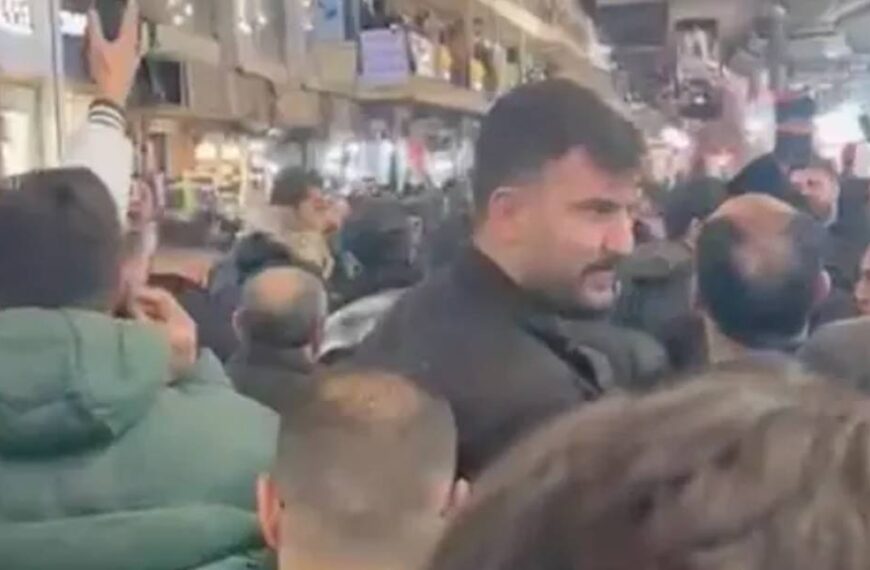 Tehran's Historic Bazaar Erupts in Protests Amid Rising Inflation and Falling Rial Value