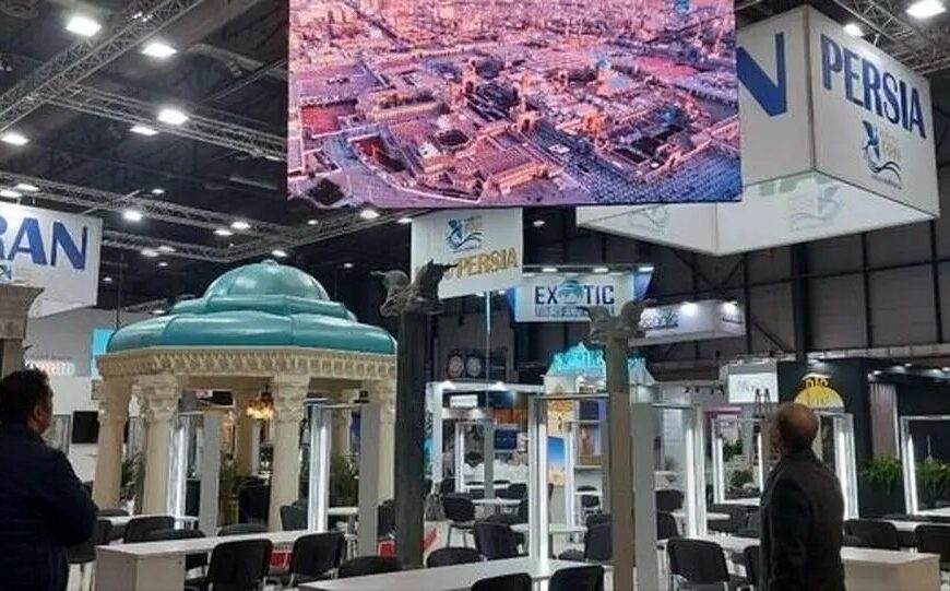 UN Tourism Chief Explores Iran's Vibrant Pavilion at FITUR 2025