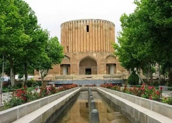 Unveiling Qasr-e Khorshid: A Hidden Gem of Persian History and Architectural Splendor