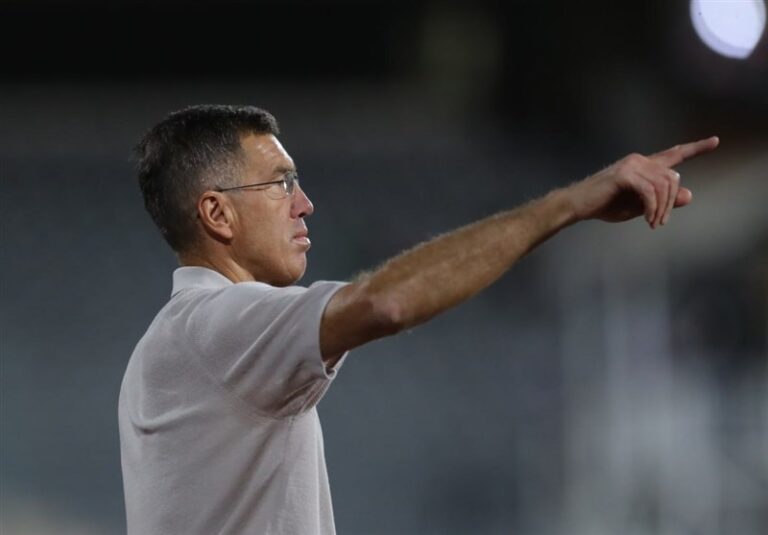 Uzbekistan Football Shifts Gears: Katanec Steps Down as Head Coach