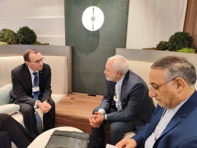 Zarif Engages with Norwegian FM on Key Regional Developments and Strengthening Bilateral Relations