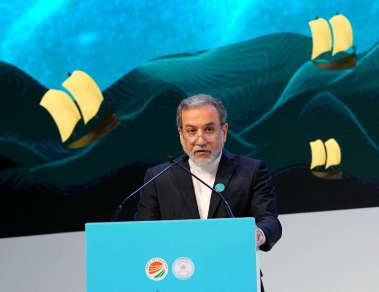 Araghchi Calls for Revitalizing Makran's 'Lost Paradise' as Iran's Next Economic Powerhouse