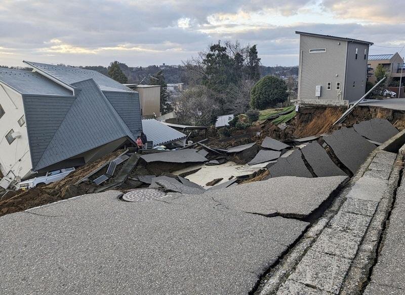 Breaking News: 5.5-Magnitude Earthquake Rocks Ecuador – Watch the Shocking Video!