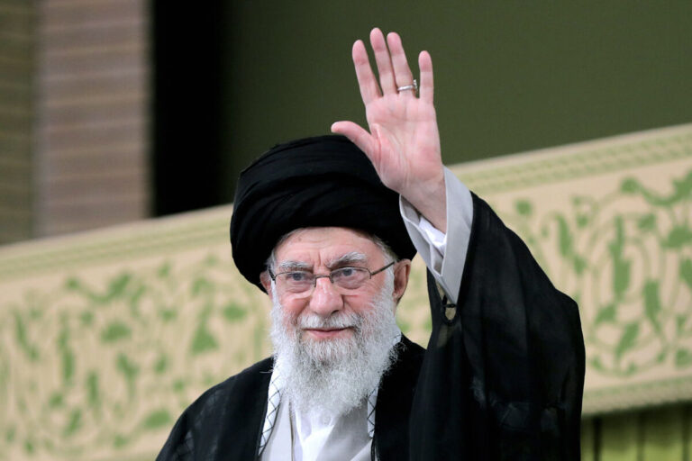 Endless Resistance: Ayatollah Khamenei's Powerful Message to Hezbollah Leaders' Mourners