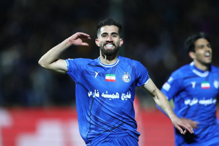 Esteghlal Triumphs Over Nassaji Mazandaran FC in Thrilling PGPL Clash!