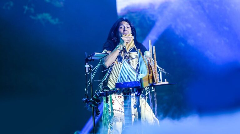 Experience the Magic: Ecuadorian Pan Flutist Leo Rojas Returns to Tehran for His 3rd Enchanting Performance!