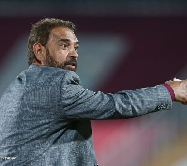 Firouz Karimi Takes the Helm: Esteghlal's New Leader for the Thrilling Tehran Derby!