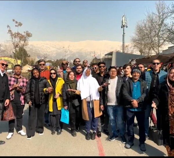 Global Influencers from Kenya, Zimbabwe, and Pakistan Explore Tehran's Vibrant Fair