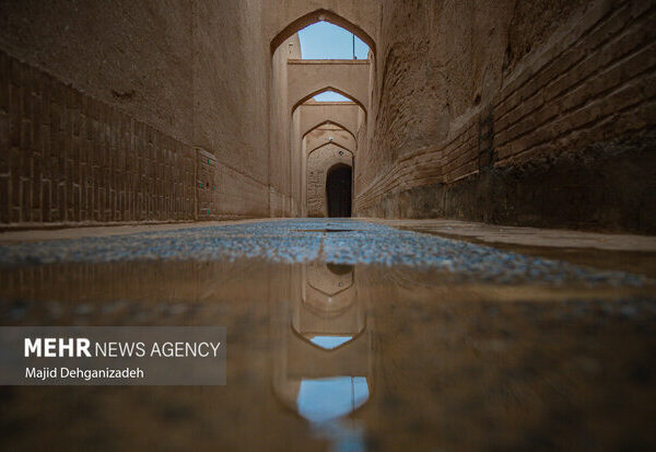 Historic Yazd Passageway Revived at Tehran Fair: A Journey Through Centuries of Culture!