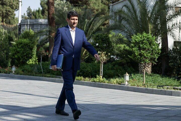 ICT Minister Heads to Dubai for Groundbreaking 'Iran Corridor 2025' Conference