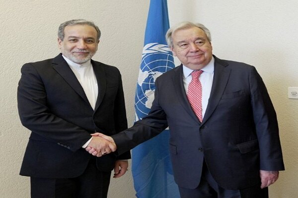 Iran's FM Araghchi Engages with UN Chief Guterres in Key Geneva Meeting