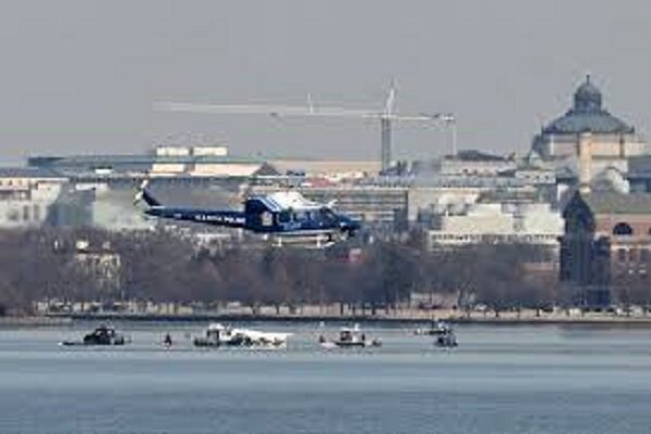 Jet Makes Emergency Abort on First Landing Attempt at Reagan National Airport