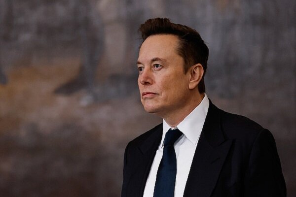 Musk Criticizes Ukraine's Actions in Ongoing Russia Conflict: Did They Go Too Far?