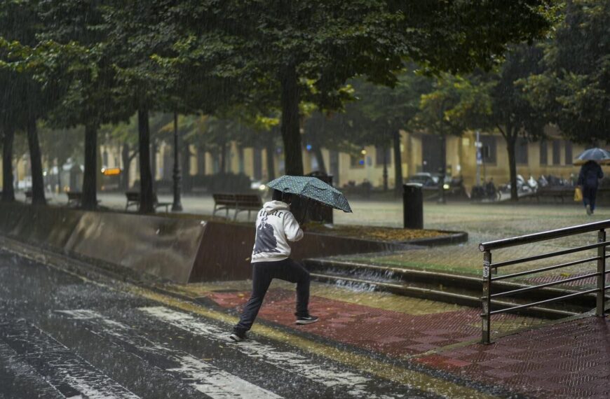 Rainfall Plummets Over 50% Since Mid-September: What This Means for the Region