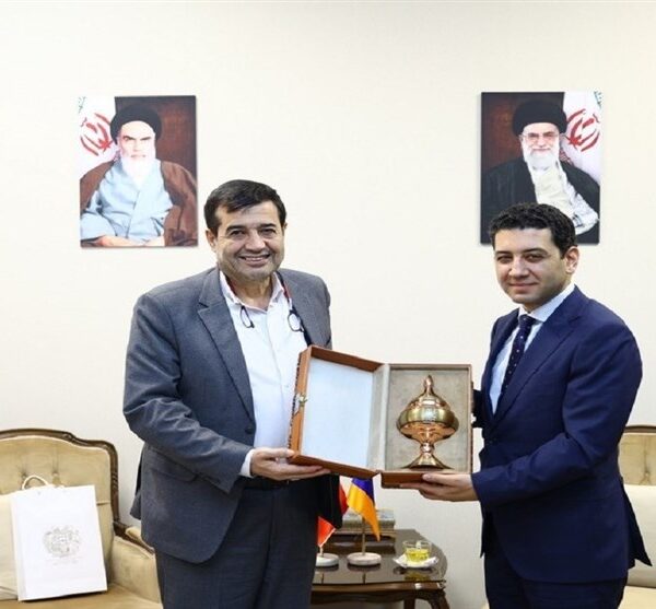 Strengthening Ties: Iranian Sports Minister Donyamali Hosts Armenia Ambassador in Tehran