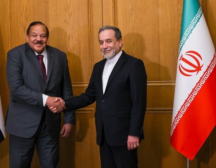 Strengthening Ties: Iranian and Sudanese Foreign Ministers Convene in Tehran