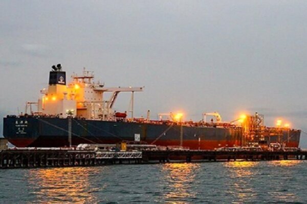 US Unleashes New Illegal Sanctions Targeting Iran's Oil Exports