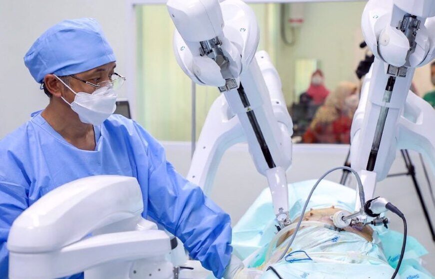 Indonesian Surgeons Marvel at Precision of Advanced Iranian-Made Surgical Robots