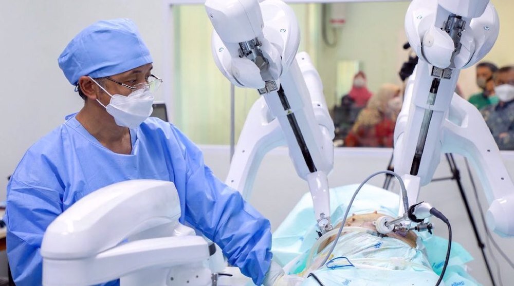 Indonesian Surgeons Marvel at Precision of Advanced Iranian-Made Surgical Robots