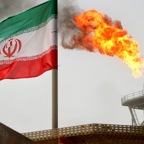 Iran's Bold Response to New US Sanctions Targeting Oil Minister