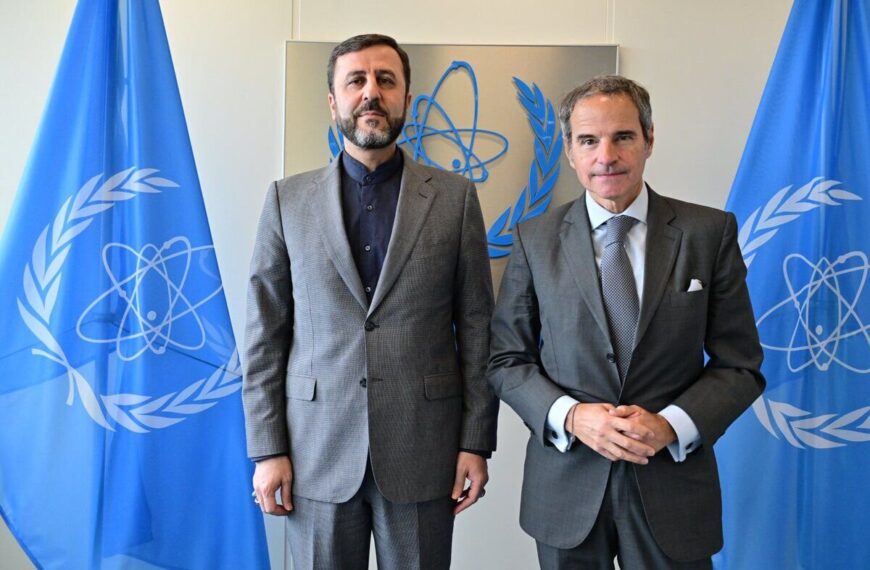 Iran's Deputy FM Engages in Honest, Productive Discussions with IAEA Chief Grossi