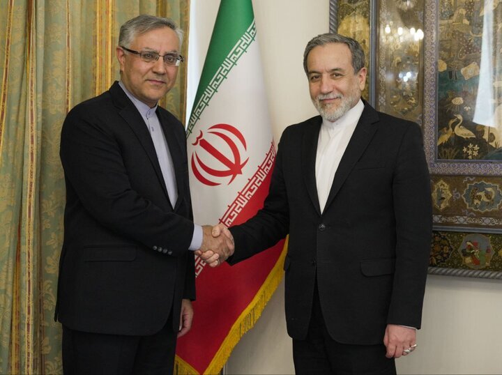 Iran's New UK Envoy Engages with Foreign Minister Araghchi in Key Diplomatic Meeting