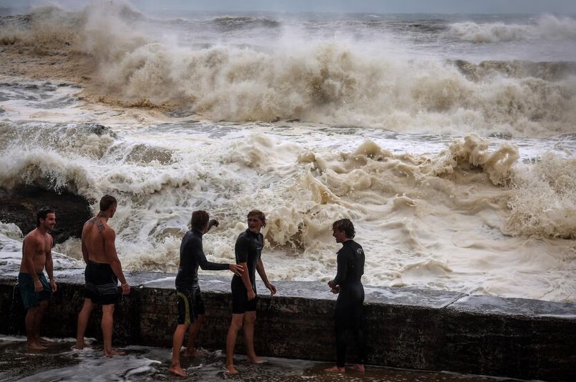 Thousands Left Powerless as Devastating Cyclone Strikes Australia