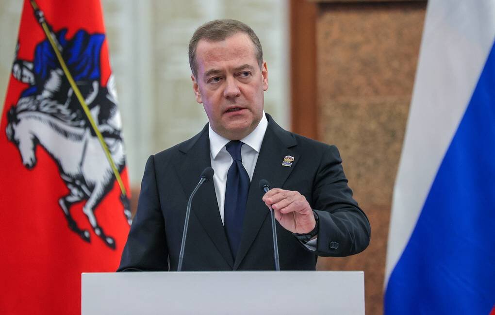 Trump Confronts Zelenskyy with Candid Truth, Says Medvedev