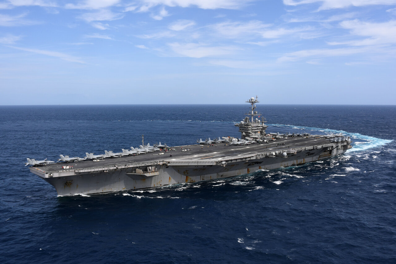 US Airstrikes Target Hodeidah Airport as Yemen Unleashes Drones on USS Harry S. Truman