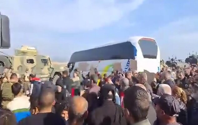 Watch: Massive Protests Erupt Against HTS Authority at Khmeimim Airbase!