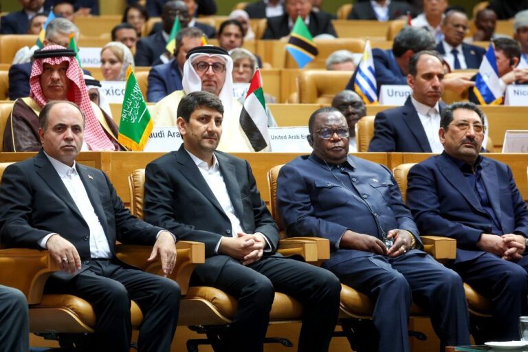 Iran Expo 2025: A Grand Showcase of Innovation and Culture Launches in Tehran