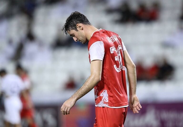 Persepolis FC Bids Farewell to Star Defender Giorgi Gvelesiani
