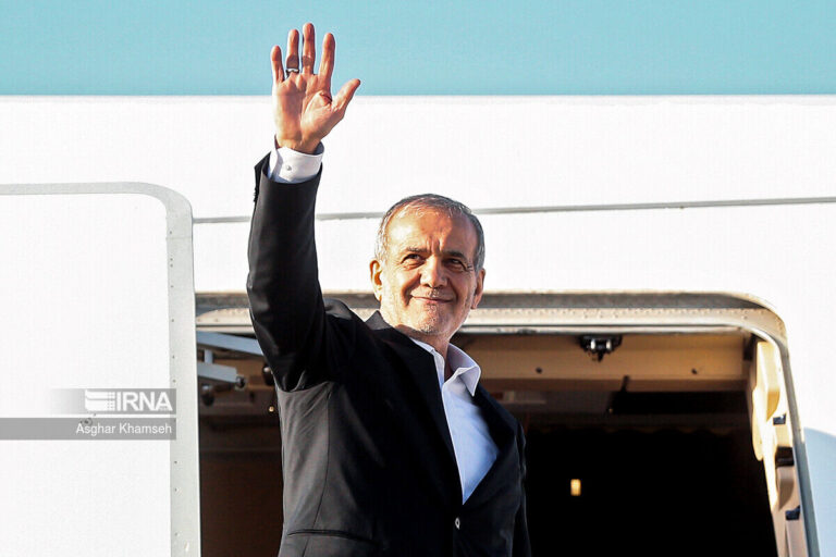 President Pezeshkian Sets Off on Diplomatic Journey to Baku