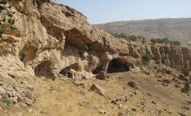 Ancient Mysteries Unveiled: Archaeologists Uncover Clues of Cave Dwellings in Western Iran