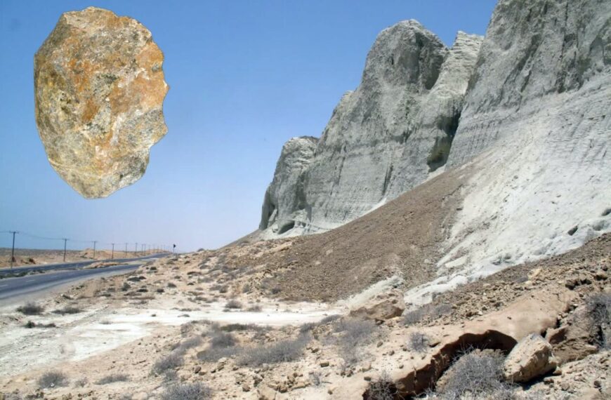 Ancient Paleolithic Treasures Unearthed Along Iran's Stunning Makran Coast