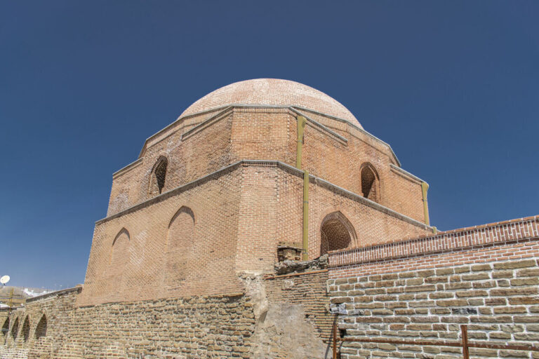 Ancient Sassanid Architecture Unearthed in Urmia Mosque: A Glimpse into Iran's Rich Heritage