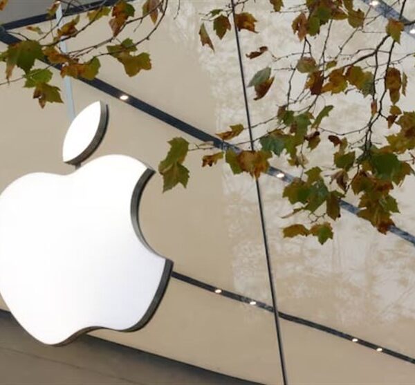 Apple Joins Forces with Anthropic to Launch Revolutionary AI Coding Tool: Exclusive Report