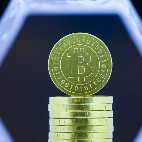 Bitcoin Surges Past $105,000: A New Milestone for Cryptocurrency Enthusiasts!