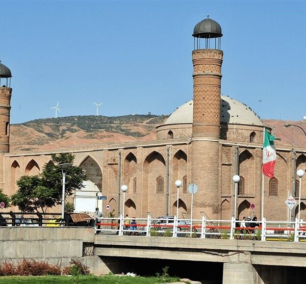 Discover the Stunning Saheb Alamr Mosque: A Jewel of Tabriz, Iran